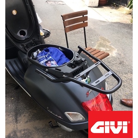 Baga GIVI chịu lực SR VESPA GTS / GTV - Chính Hãng