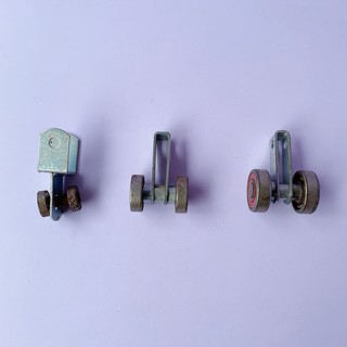 Bi treo cửa xếp cửa đẩy các cỡ