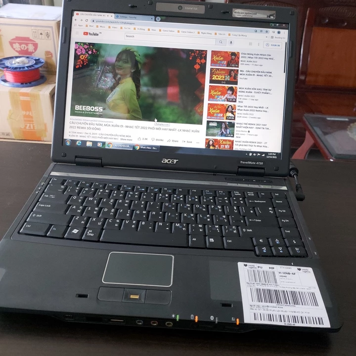 Laptop cũ dùng nghe nhạc, học tập online, làm việc văn phòng đầy đủ ứng dụng cơ bản