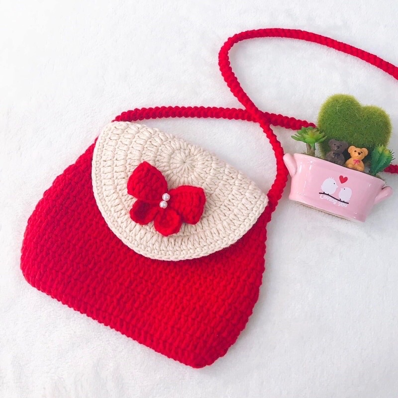 Túi đeo chéo cho bé gái bằng len (Túi handmade) | Shopee Việt Nam