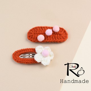 Set 2 kẹp tóc bông hoa nhỏ và pom pom cho nữ và bé gái 5cm |Cặp tóc len xinh xắn |Shop Rô Handmade