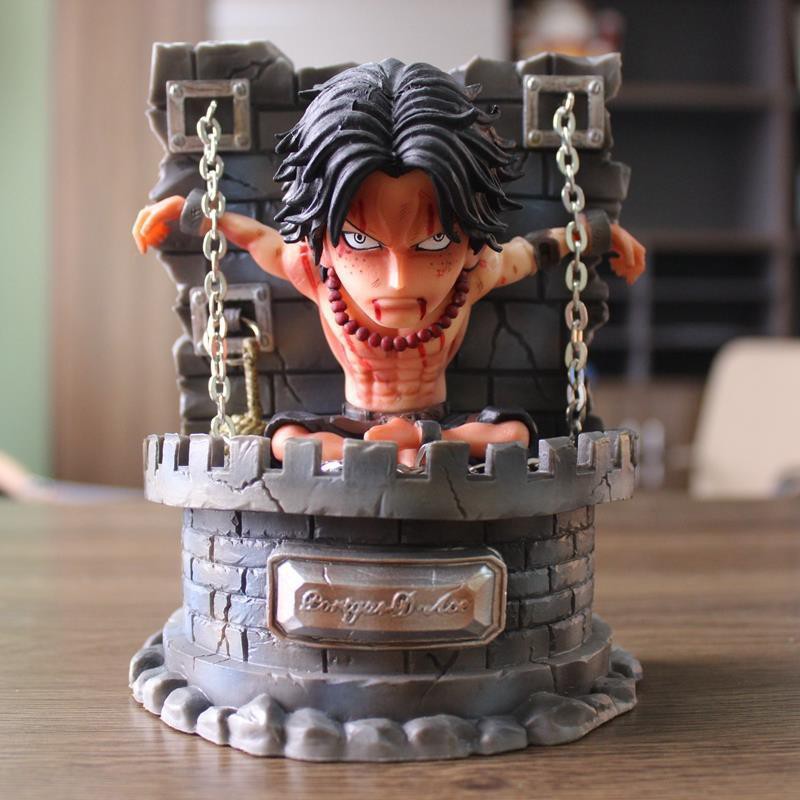 Portgas D. Ace - một trong mỗi anh hùng cần thiết nhất nhập One Piece. Anh tớ sở hữu một mẩu truyện đẫy hứng thú về tình thương yêu, mái ấm gia đình và sức khỏe. Nếu bạn thích tò mò hành trình dài của Portgas D. Ace nhập thiên hà One Piece, hãy coi hình ảnh nhằm cảm biến sự mê hoặc của anh hùng này.