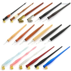 Giá Đỡ Bút Viết Thư Pháp Phong Cách Gothic Độc Đáo