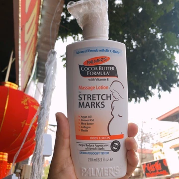 Kem dưỡng trị rạn da Palmers Message Lotion
