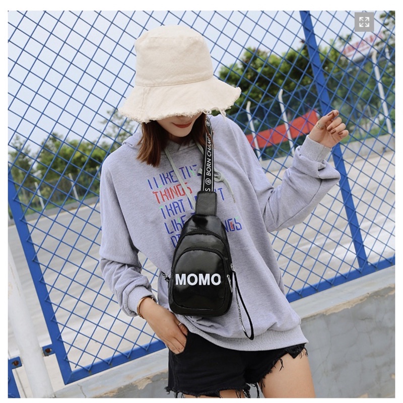 Túi bao tử đeo chéo thời trang MOMO