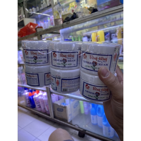 Kem bông Hồng Hoàng gia mix 4 dưỡng trắng da toàn thân