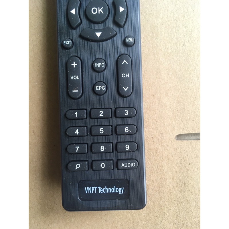 ĐIỀU KHIỂN ĐẦU THU VNPT TECHNOLOGY-tặng kèm pin (không tương thích với đầu mytv ,smartbox của Vnpt )