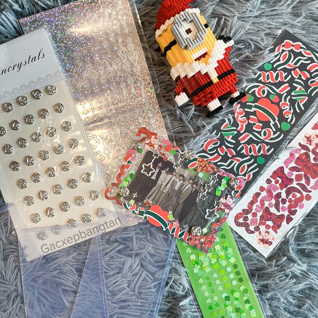 COMBO TOP LOADER KÈM STICKER TRANG TRÍ