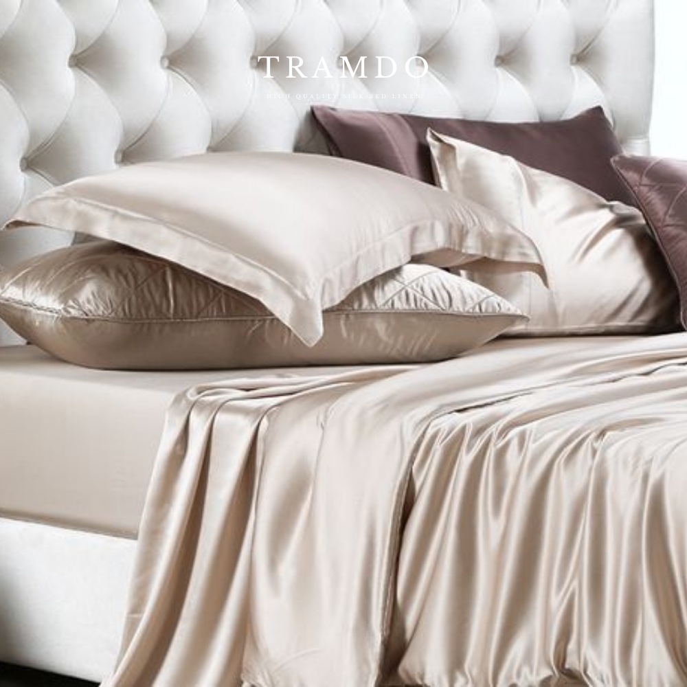 Ảnh Bộ Chăn Ga Gối Lụa Cao Cấp NITE9SILK TRAMDO BEDDING Màu Vàng Champagne 3