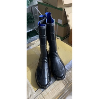 Ủng nhựa màu đen TRƯỜNG THỊNH 38-42 đế cứng, ủng nam 01 đen, ủng đen bảo hộ lao động