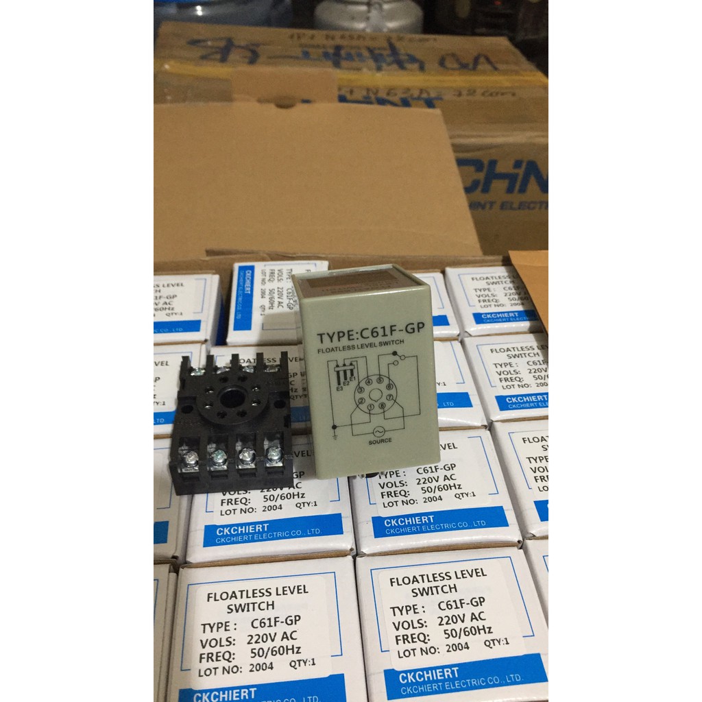 Rơ le mức nước relay mực nước CKC C61F-GP (bao gồm cả đế) | Shopee Việt Nam