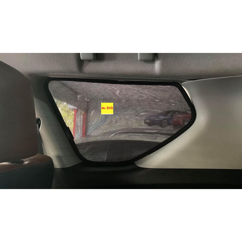 Rèm Che Nắng Ghế 3 Xe Toyota VELOZ 2022- 2023-2024 Loại 1 Mr.OTO. Bảo Hành 24 tháng. Cam Kết Chuẩn Khít Theo Xe