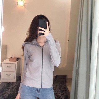 Áo chống nắng GU mẫu mới, may viền cổ, khoét mũ tiện lợi