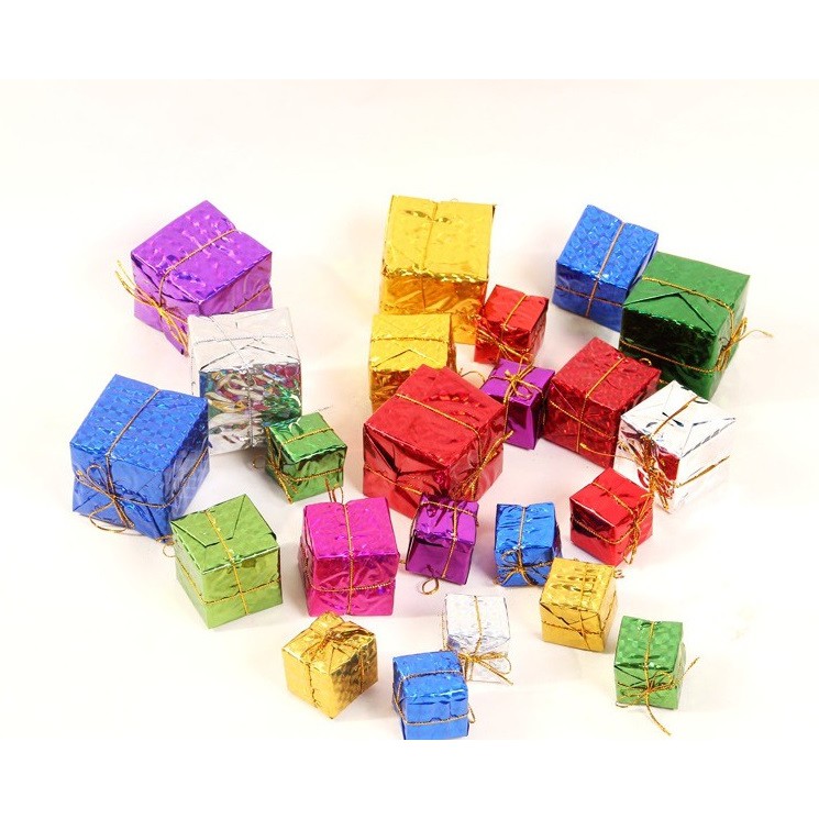 Vỉ 6 hộp quà 6x6cm hoặc Vỉ 6 hộp quà 4x4cm trang trí cây thông Noel