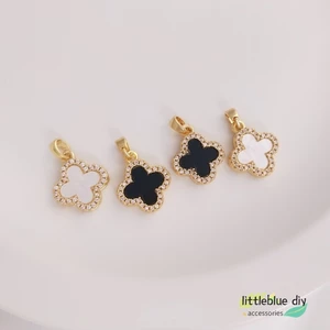 Mặt dây chuyền 18K Cỏ ba lá bốn lá Một mặt màu đen Vòng cổ trắng một mặt tự làm