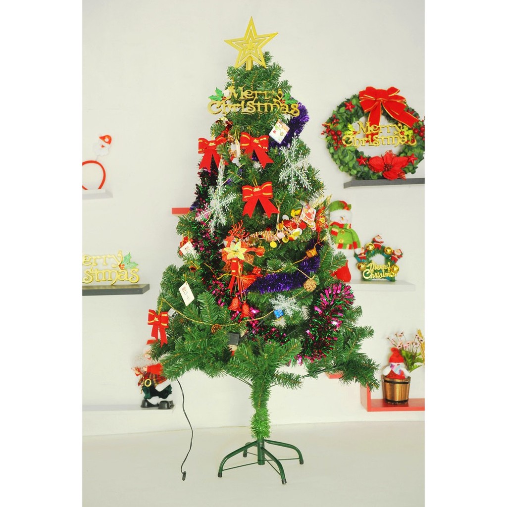 Chữ Merry Christmas trang trí cây thông Giáng Sinh