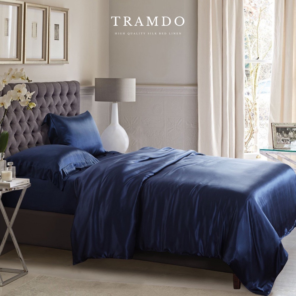 Ảnh Bộ Chăn Ga Gối Lụa Cao Cấp NITE9SILK TRAMDO BEDDING Màu Xanh Đen 4
