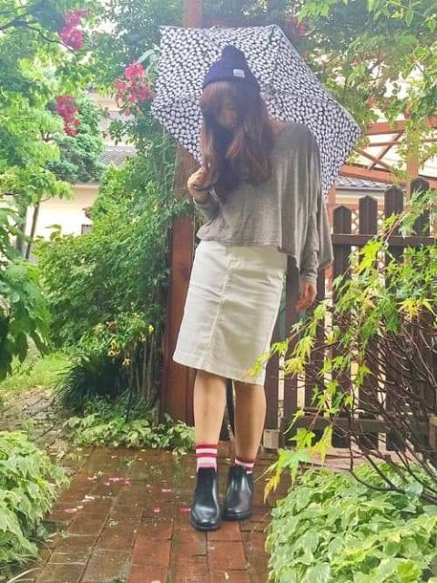 Chân váy jean trắng Uni xuất dư