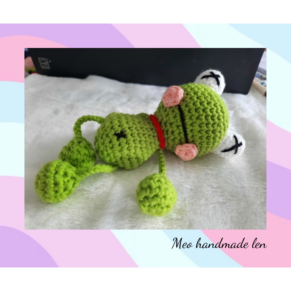 Móc khóa chú ếch vô tri, bất lực - Handmade len - Amigurumi - crochet (có chuông)
