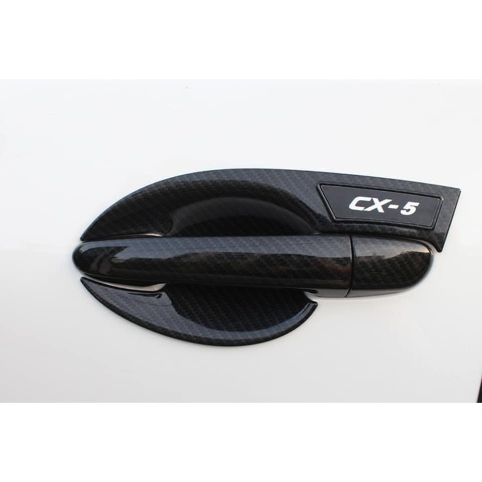Ốp carbon tay nắm cửa, hõm cửa xe Mazda Cx5 2020-2022, Chất liệu Nhựa carbon ABS cao cấp
