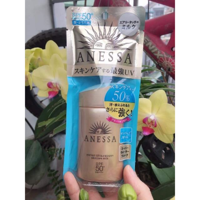 Kem Chống Nắng Anessa Perfect Uv Sunscreen Skincare Milk Spf 50 Pa 60ml Shopee Việt Nam