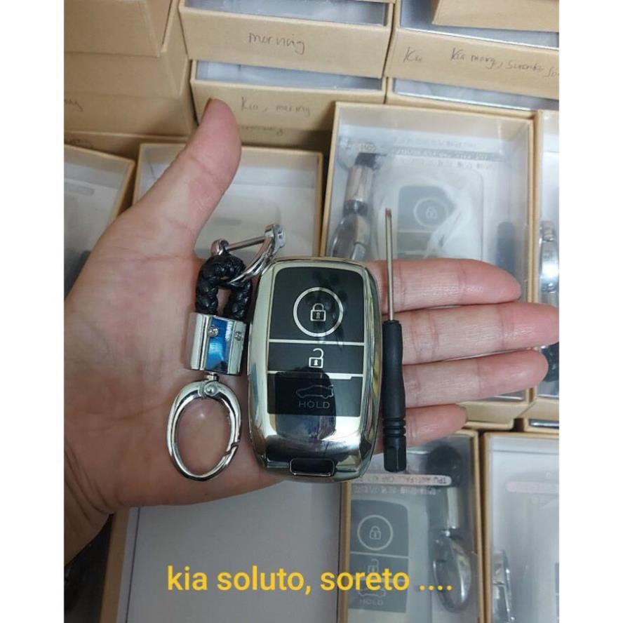 Ốp chìa khóa silicon tráng gương cho xe Kia Seltos 2020-2023 kèm móc khoá