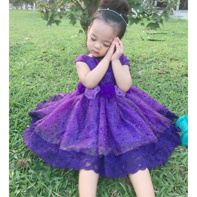 Váy xinh