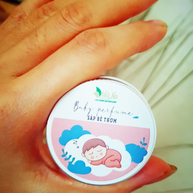 Sáp đuổi muỗi bé thơm - Tinh Dầu Hà Na - Dùng bôi lên nốt mẩn đỏ, làm dịu vết muỗi đốt