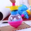 Con quay hồi chuyển có đèn led độc đáo cho bé tiện lợi