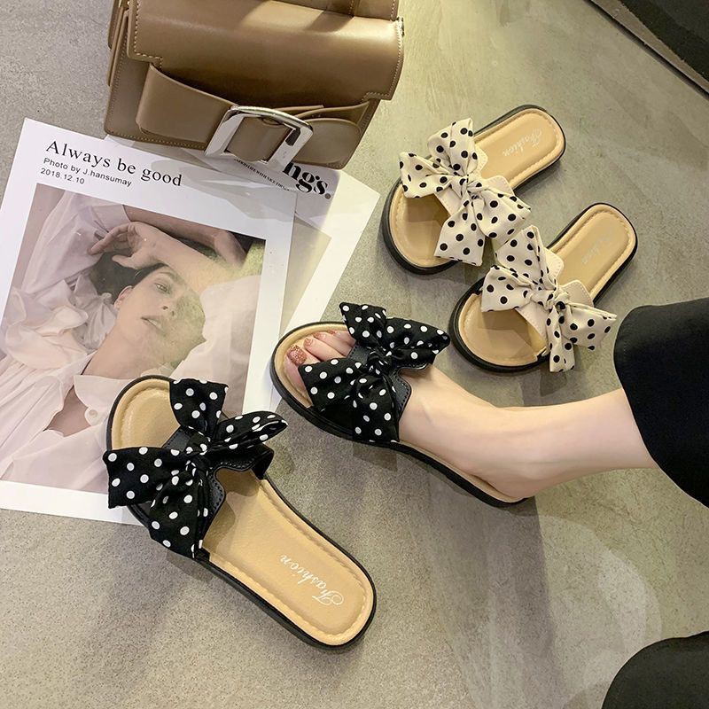 Giày Sandal Nữ Ruy Băng Màu Bạc Luật Sư