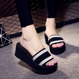 Dép Xốp Dép Nữ Mùa Hè Flip-Flops Cao Gót Đế Dày Chống Trơn Trượt Thời Trang Mặc Ngoài Phiên Bản Hàn Quốc Giày Đi Biển