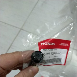 Ốc bắt treo pô Honda Vario 150 Air Blade 125 AB 125 150 Click 125 150 Sh việt 125 150 ( giá 1 cái )