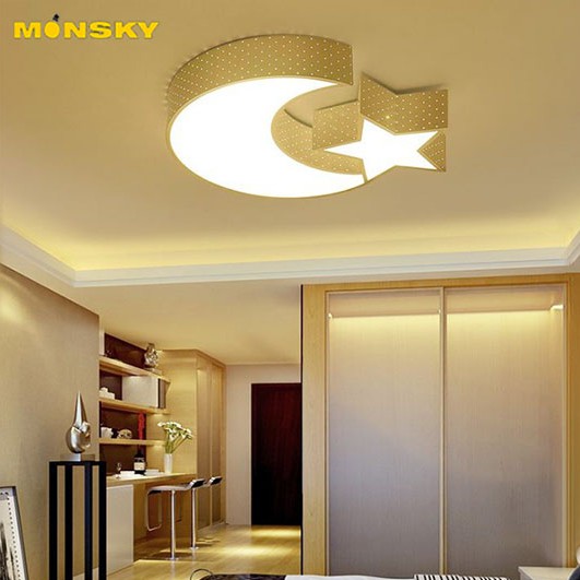 Đèn trần MONSKY DOEN kiểu dáng hiện đại, đẳng cấp với 3 chế độ ánh sáng - kèm điều khiển từ xa.