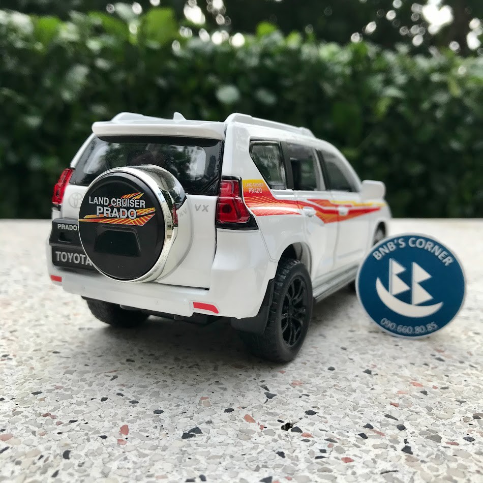 [BNB's Corner] Xe mô hình 1:32 Toyota Land Cruiser Prado hãng Double ...