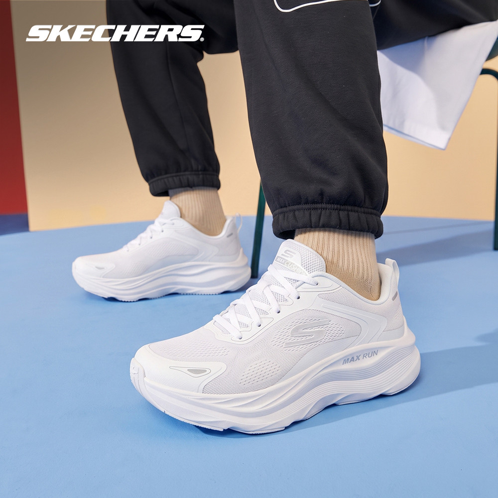 Giày Thể Thao Nam Skechers Performance Max Run Pacewave - 221002-WHT Air-Cooled Goga Mat