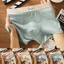 Quần boxer nam chất liệu cotton mềm mại Jacquard, phù hợp cho cả ngày và ngủ nghỉ.