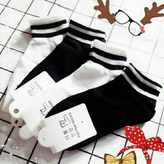 Tất vớ sọc đen trắng phong cách unisex nam nữ
