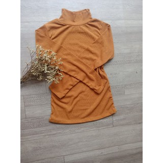 áo thun gân tay dài cổ lọ