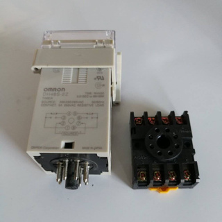 Rơle thời gian kỹ thuật số OMRON DH48S-2Z chất lượng cao 0,01s-99h99m Rơle trễ thời gian giờ có đế ổ cắm đi kèm
