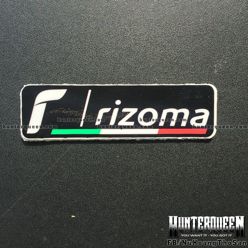 Logo Rizoma cờ Ý [9x2.5cm]. Decal sticker hình dán xe máy chống nước, không bay màu