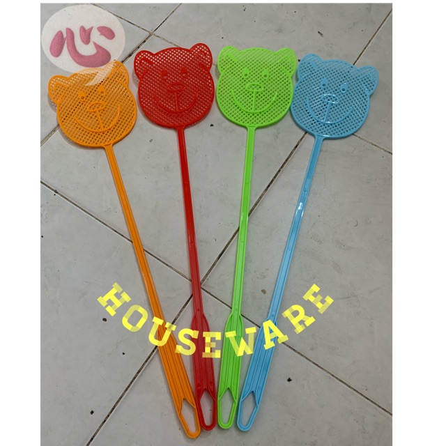 COMBO 5 CÂY ĐẬP RUỒI HÌNH MẶT GẤU BÀN TAY NHỰA ( Châu Hưng )