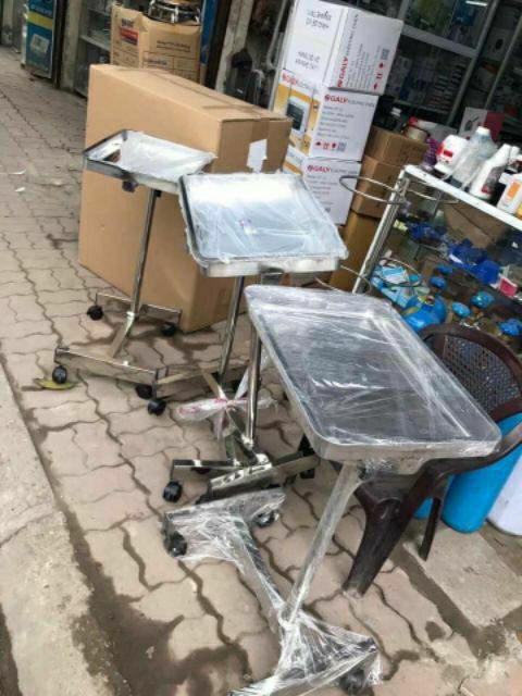 Bàn tít phẫu thuật, dùng trong spa, y tế
