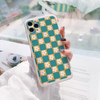 Ốp lưng iphone cạnh vuông Hoa caro dành cho iphone 6 đến 16promax - E179