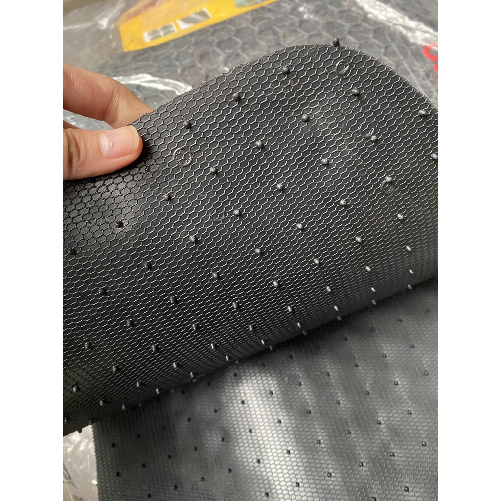 Thảm lót sàn ô tô Mitsubishi Attrage 2019-2022, bộ trải sàn cao su PVC đúc, không mùi an toàn dễ dàng vệ sinh giá tốt