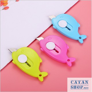 Set 5 Dao Rọc Giấy Hình Cá Heo Nhiều Màu Dễ Thương, Dao Mini Tiện Ích Sắc Bén Có Móc Treo Khóa