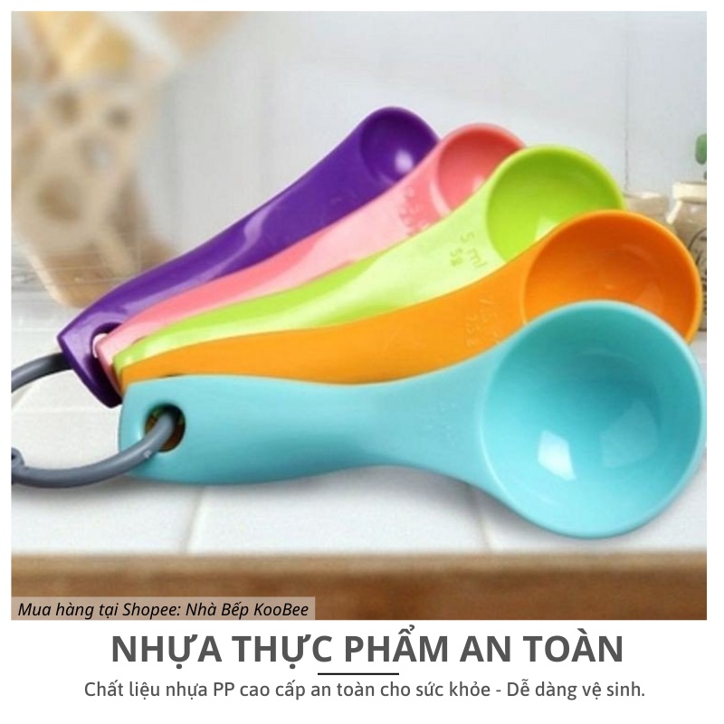 Bộ Thìa Đong, Muỗng Đo Lường 5 Món KooBee Nhựa PP An Toàn – Định Lượng Bột, Sữa, Gia Vị, Làm Đồ Ăn Dặm Cho Bé