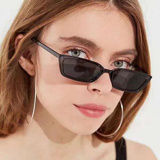 [Tiền mặt khi giao hàng] Kính râm cổ điển cổ điển nhỏ hai màu Ins Kính râm Hàn Quốc dành cho nữ Mắt mèo gợi cảm