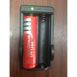 Bộ sạc đôi 2 viên pin lion 18650 dùng cho đèn pin, quạt sạc,điều khiển.....
