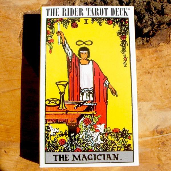 Ảnh Combo Bài Bói Tarot 78 Lá Cỡ Lớn 6.5*10 Cm The Rider Waite Deck + Túi Nhung Đựng Bài + Khăn Nhung Trải Tarot  Amalife 1