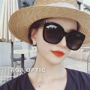 Kính Râm Kiếng Mát Nam Nữ Đi Biển Du Lịch Sang Chảnh Thời Trang Chống Chói Lóa Chống Uv BJ5137